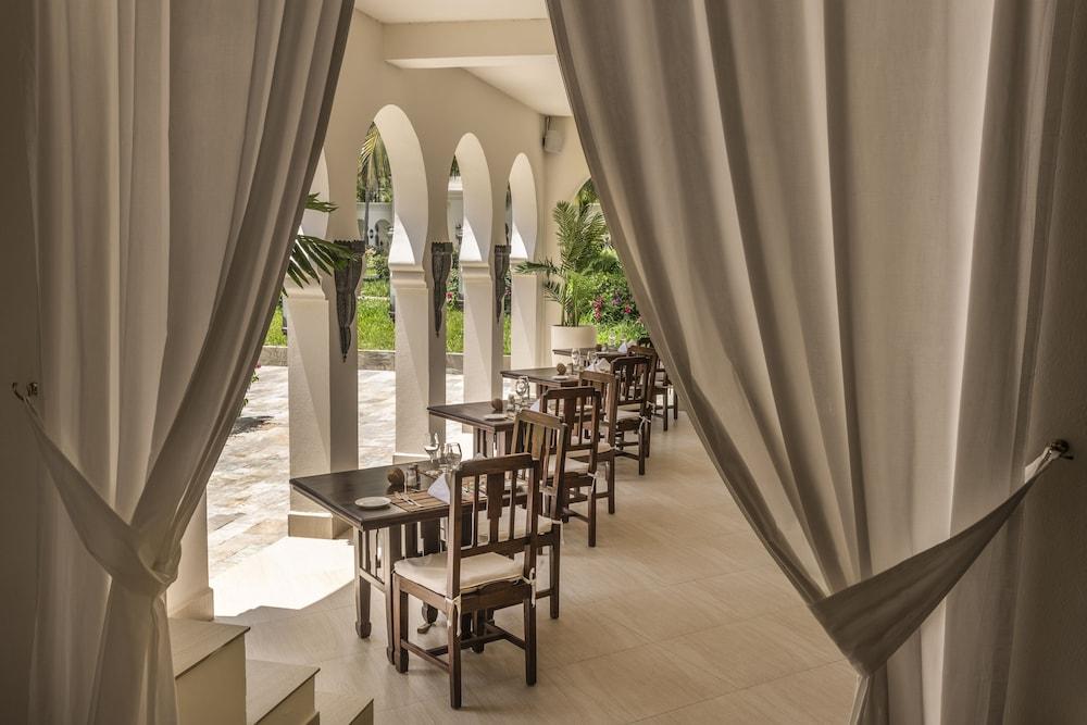 Resort Baraza And Zanzibar