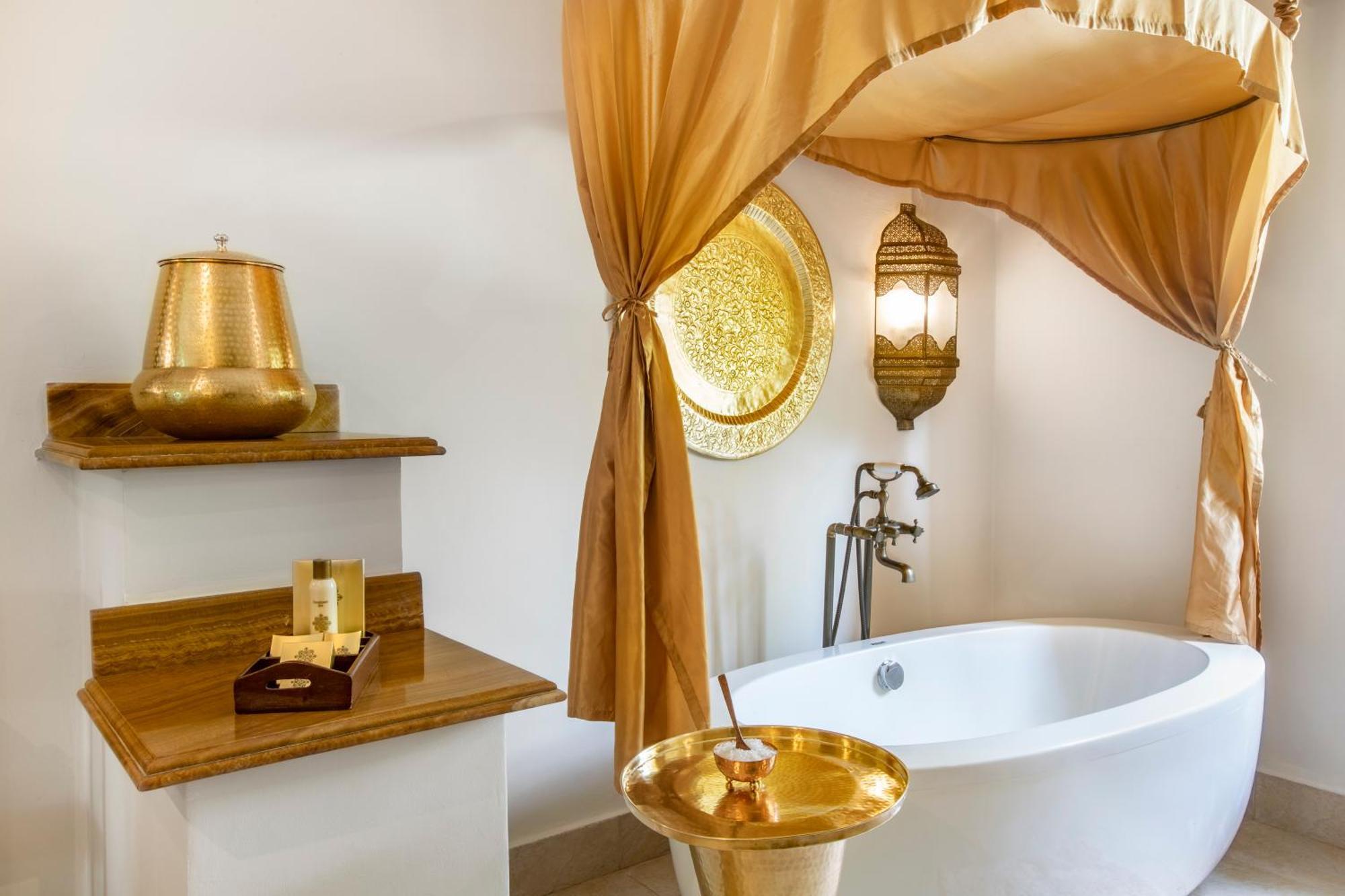 Resort Baraza And Zanzibar Bwejuu